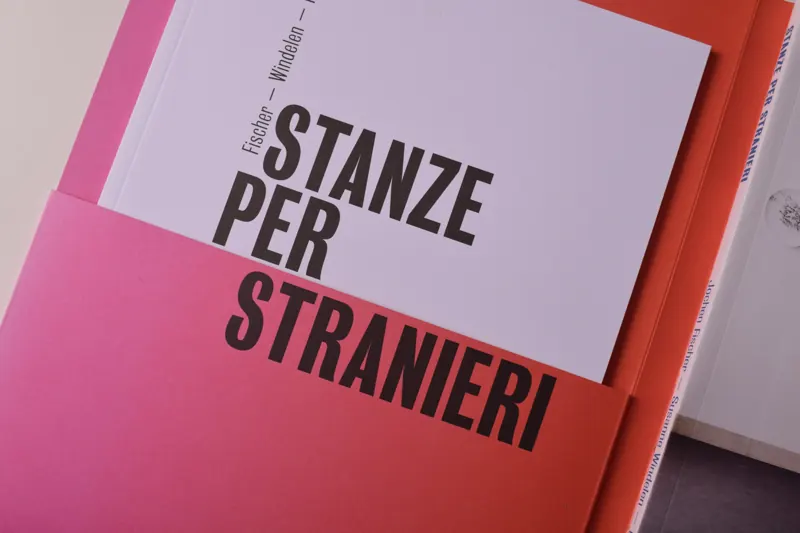 Buch mit Mappe „Stanze per Stranieri“