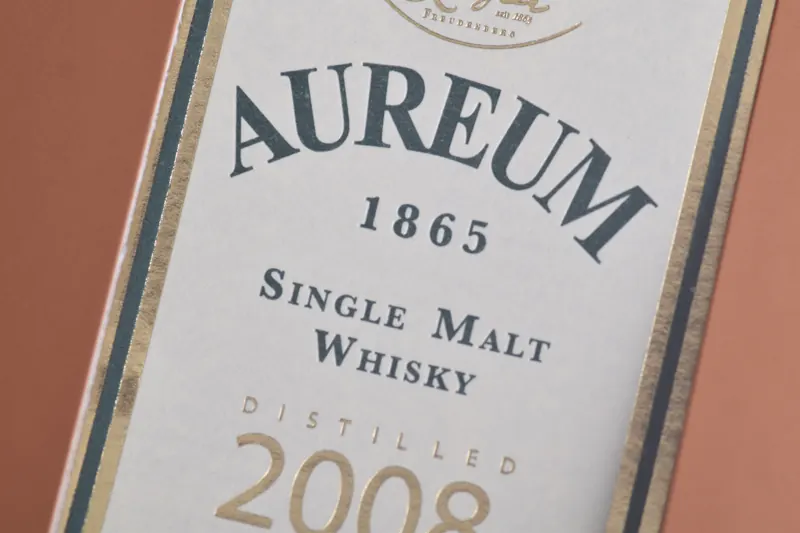 Brennerei Ziegler – Whisky-Verpackung mit Heißfolie gold